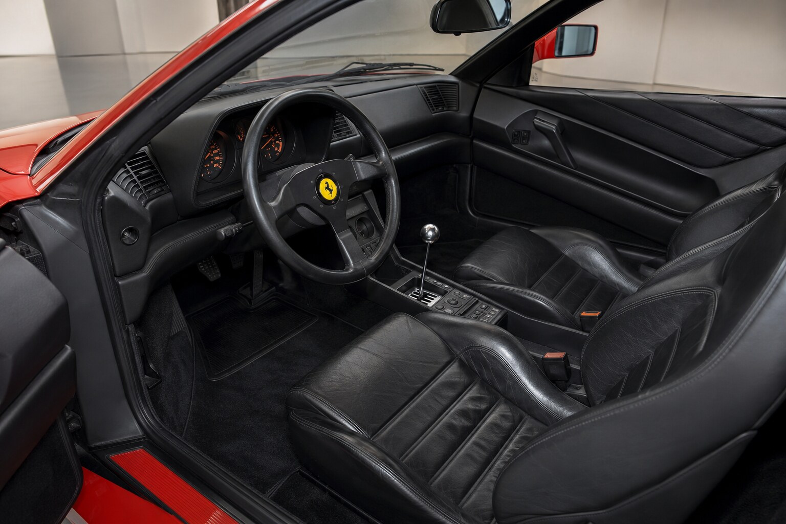 Ferrari 348 TB interior view