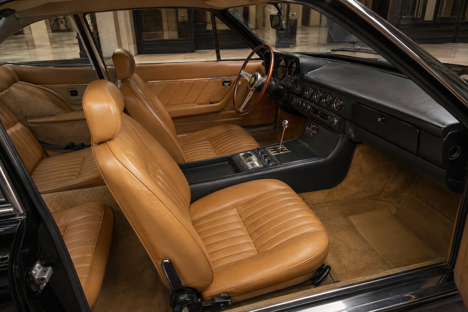 Ferrari 365 GTC/4 interior view
