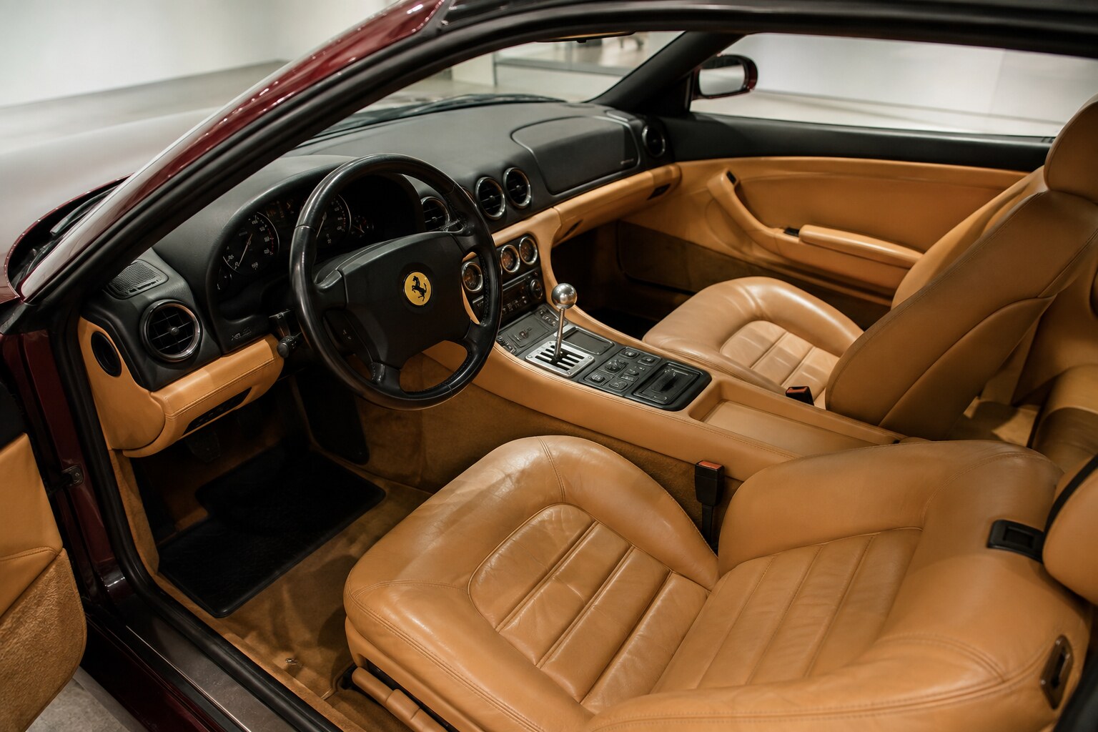 Ferrari 456 GT interior view