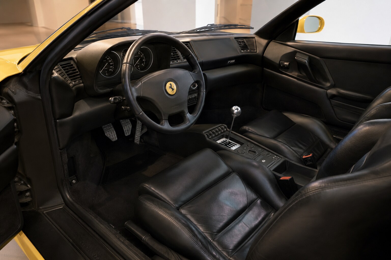 Ferrari F355 Berlinetta interior view