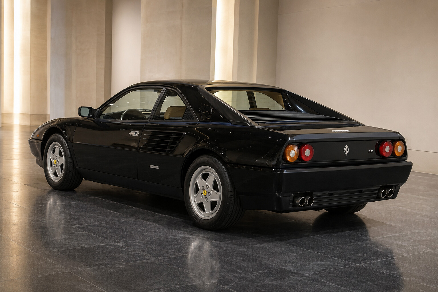 Ferrari Mondial 3.2 rear three-quarter view