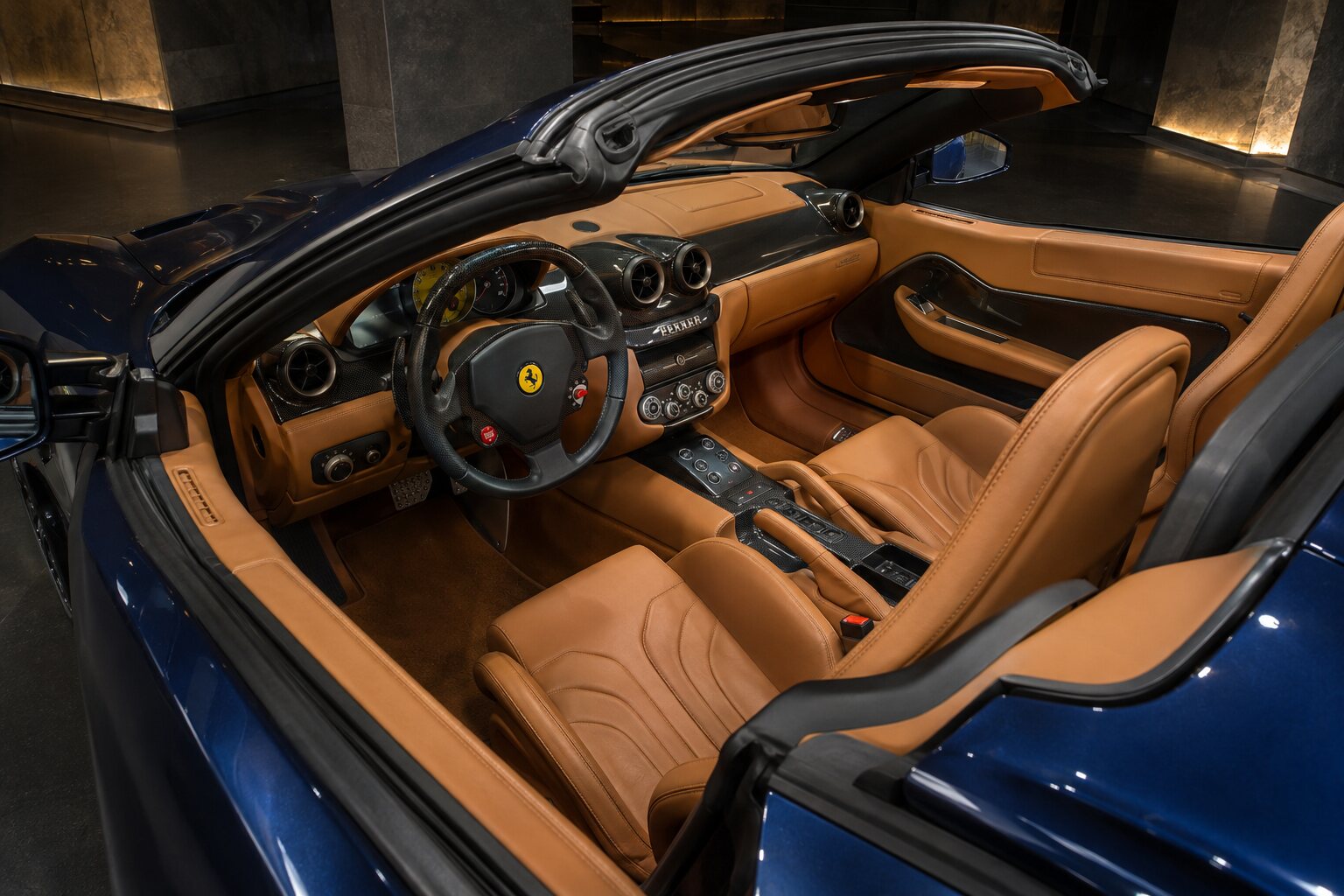 Ferrari SA Aperta interior view