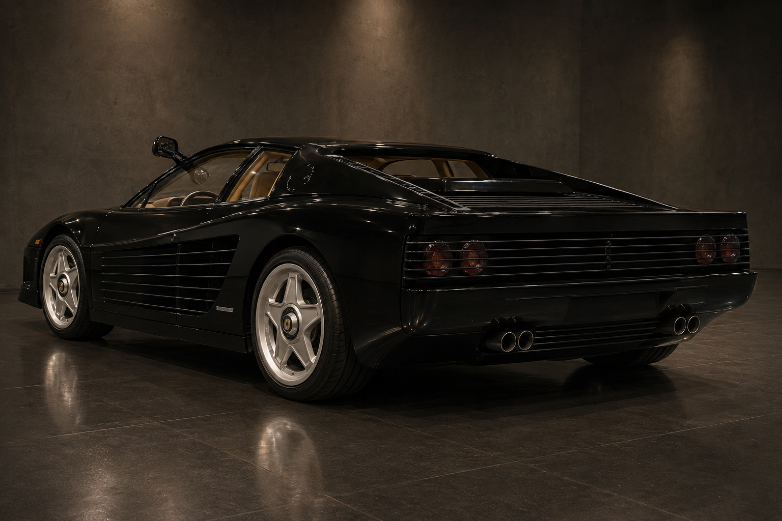 Ferrari Testarossa Monospecchio rear three-quarter view